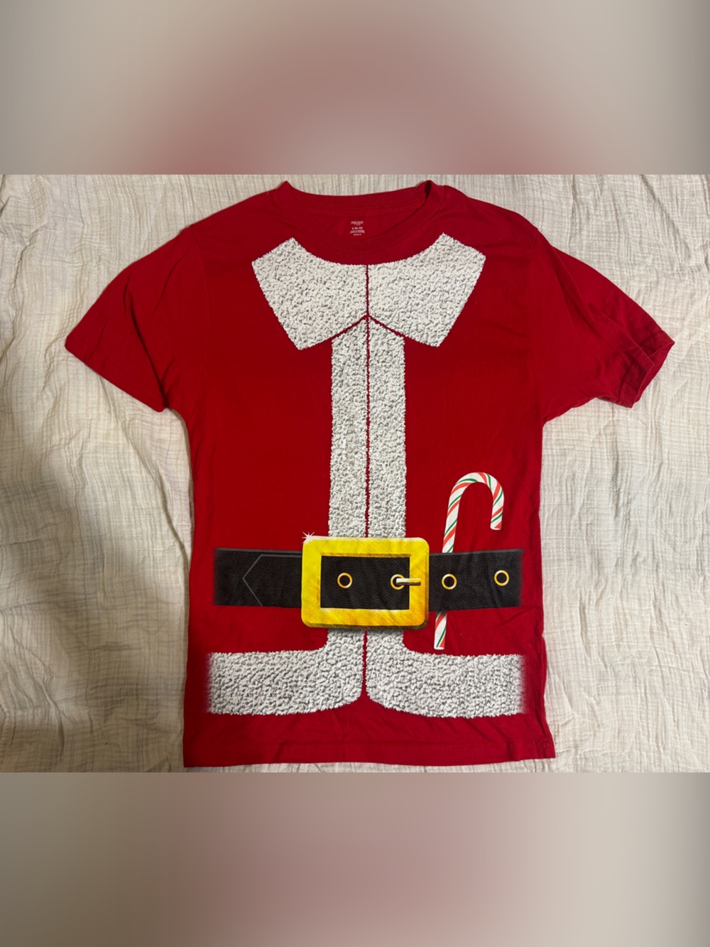 Men’s Red Holiday Santa Belt Graphic Tee
